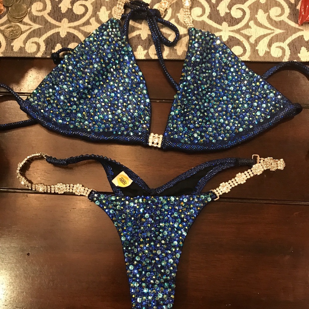NPC bikini suit